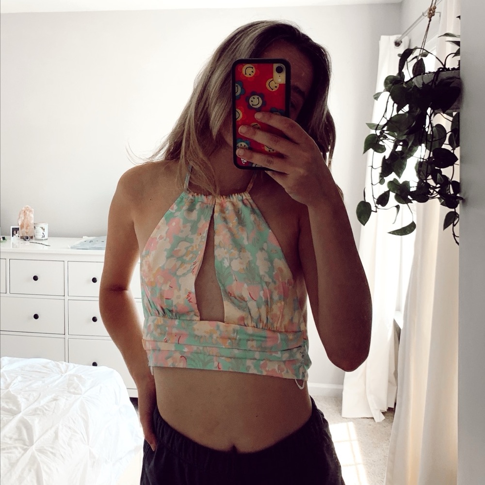 Trendy floral wrap top